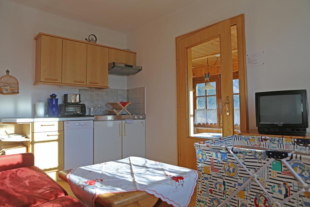 ゴーザウHaus Leopoldアパートメント 部屋 写真